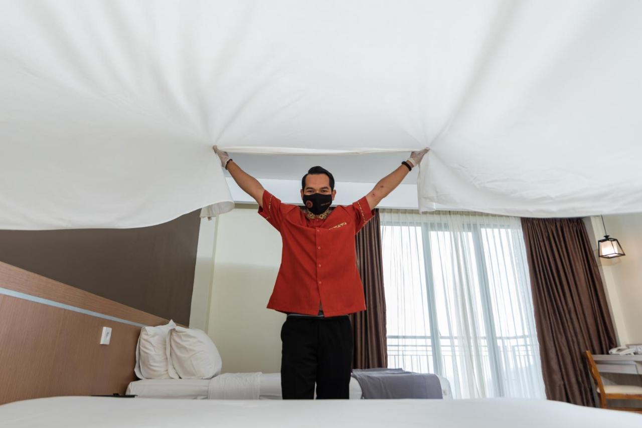 Nava Hotel Tawangmangu Zewnętrze zdjęcie