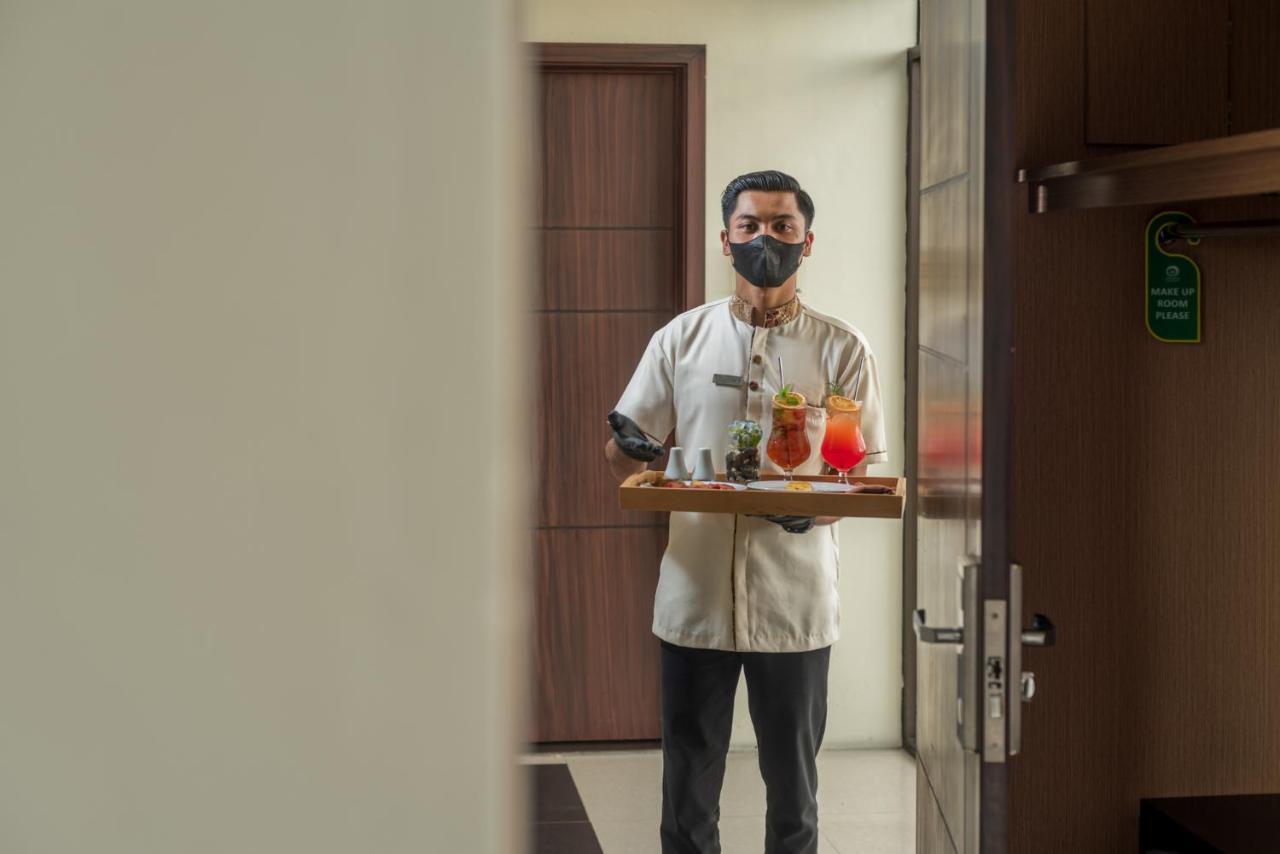 Nava Hotel Tawangmangu Zewnętrze zdjęcie