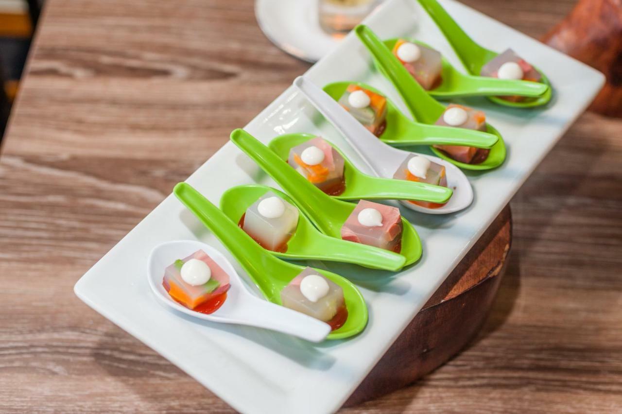 Nava Hotel Tawangmangu Zewnętrze zdjęcie